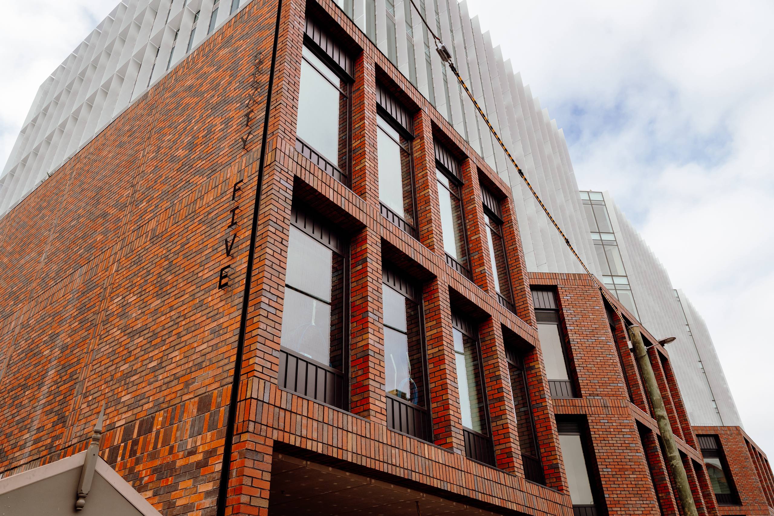 Brick Business on site