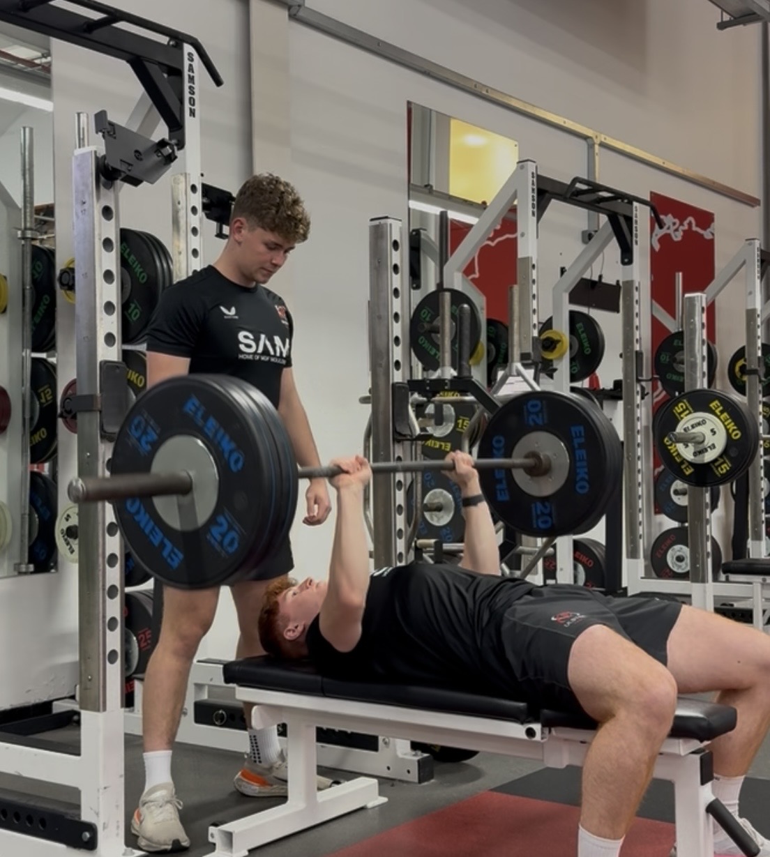 Powerbuilding — strength and hypertrophy