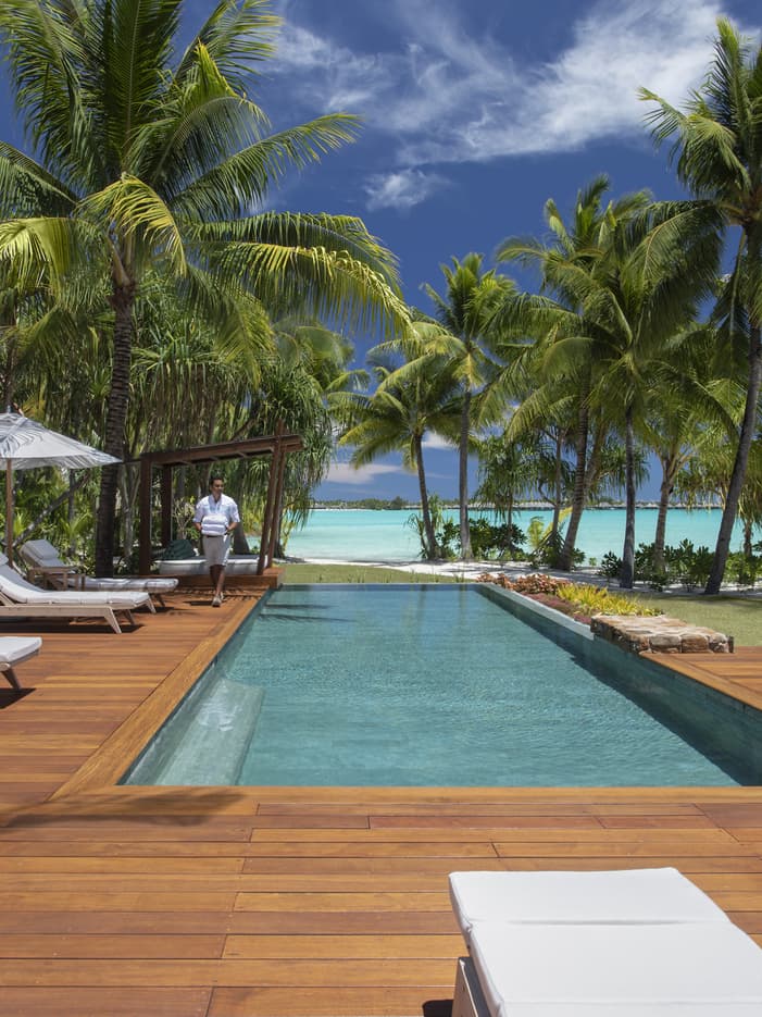 Book luxury hotels, cruises, yachts and rail journeys with benefits such as daily breakfast, hotel credits, upgrade priority, early check-in and late check-out, arranged through Clements Travel’s preferred partner programs worldwide.