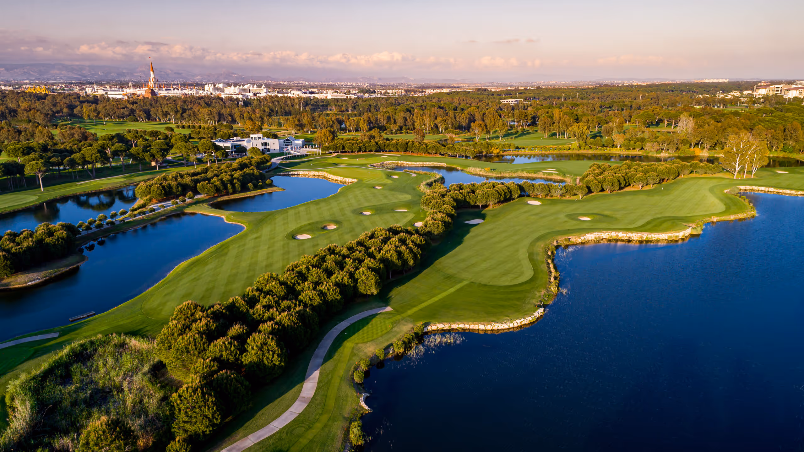 Resort de luxe avec vue sur le parcours de golf en Algarve
