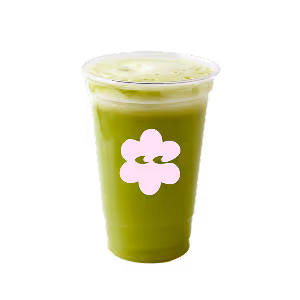 Ein grüner Smoothie in einem durchsichtigen Becher mit einem pinkfarbenen Blumenlogo auf schwarzem Hintergrund. Das Getränk wirkt erfrischend und lebendig und lässt auf ein gesundes Getränk schließen.