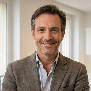 Jean M. - Responsable de clinique
