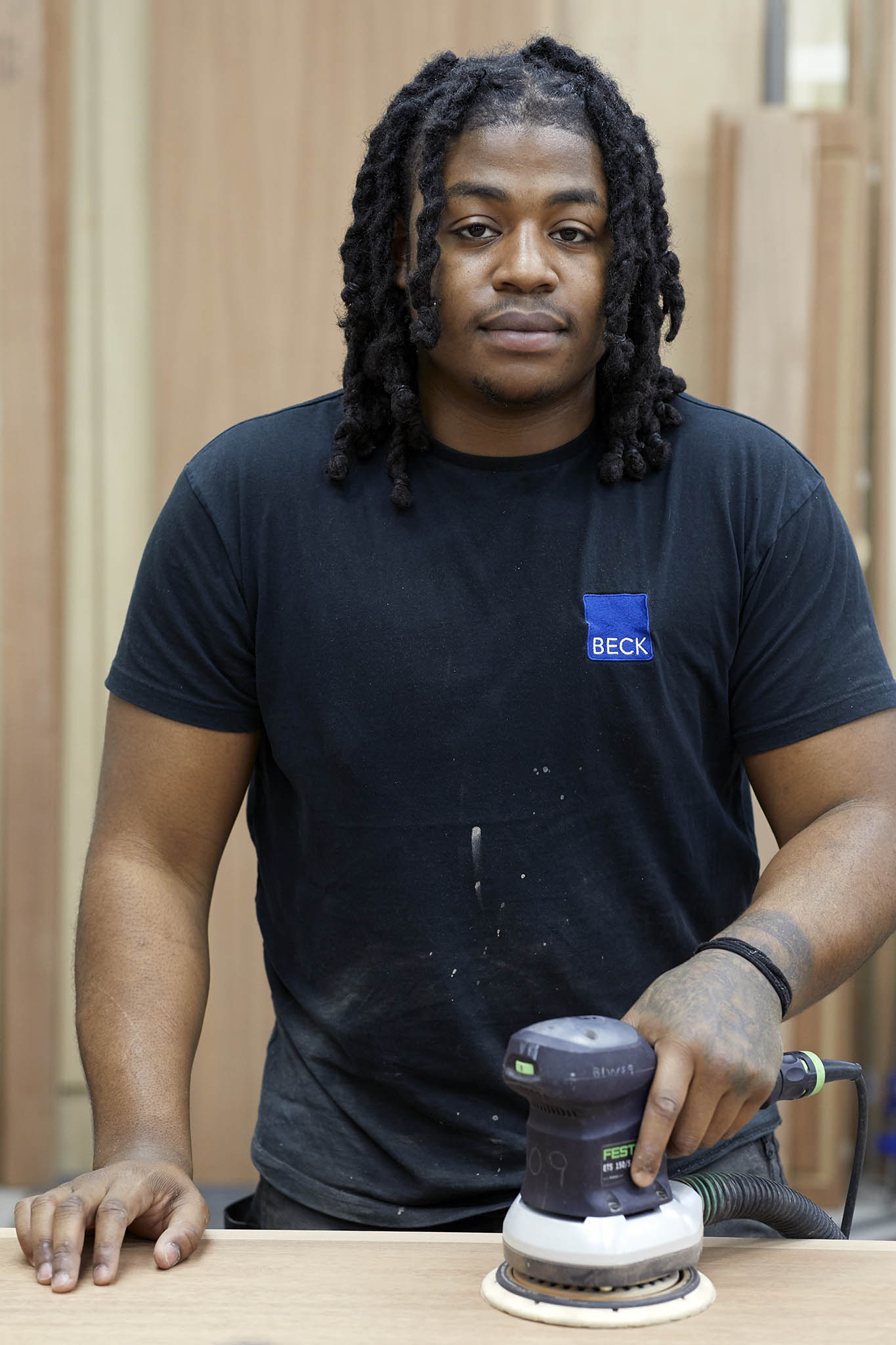 Beck employee joiner carpenter mechanical sanding wood