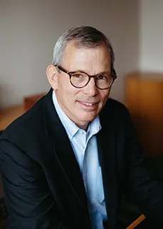 image of a corporate award ceremony