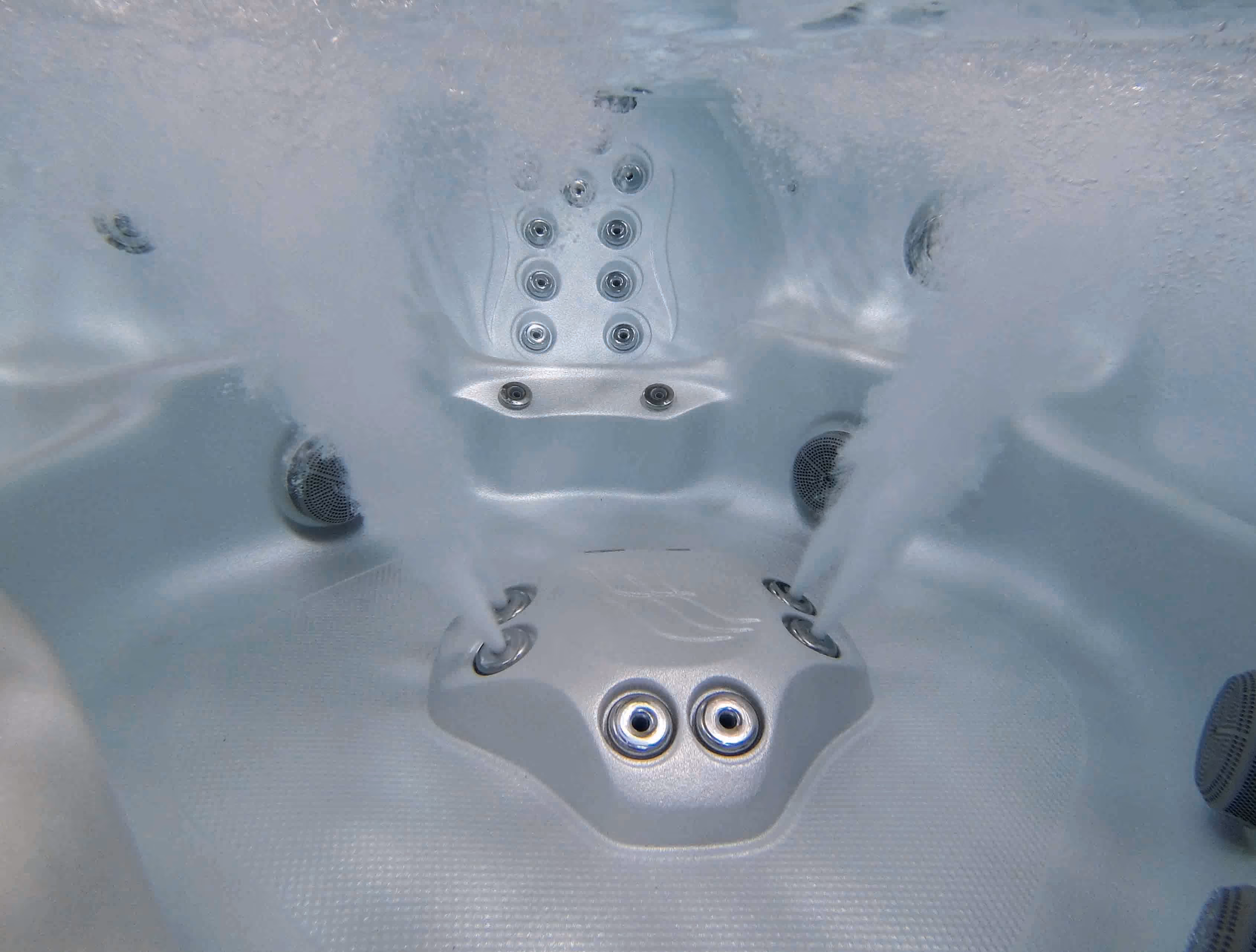 footwell hot tub jets