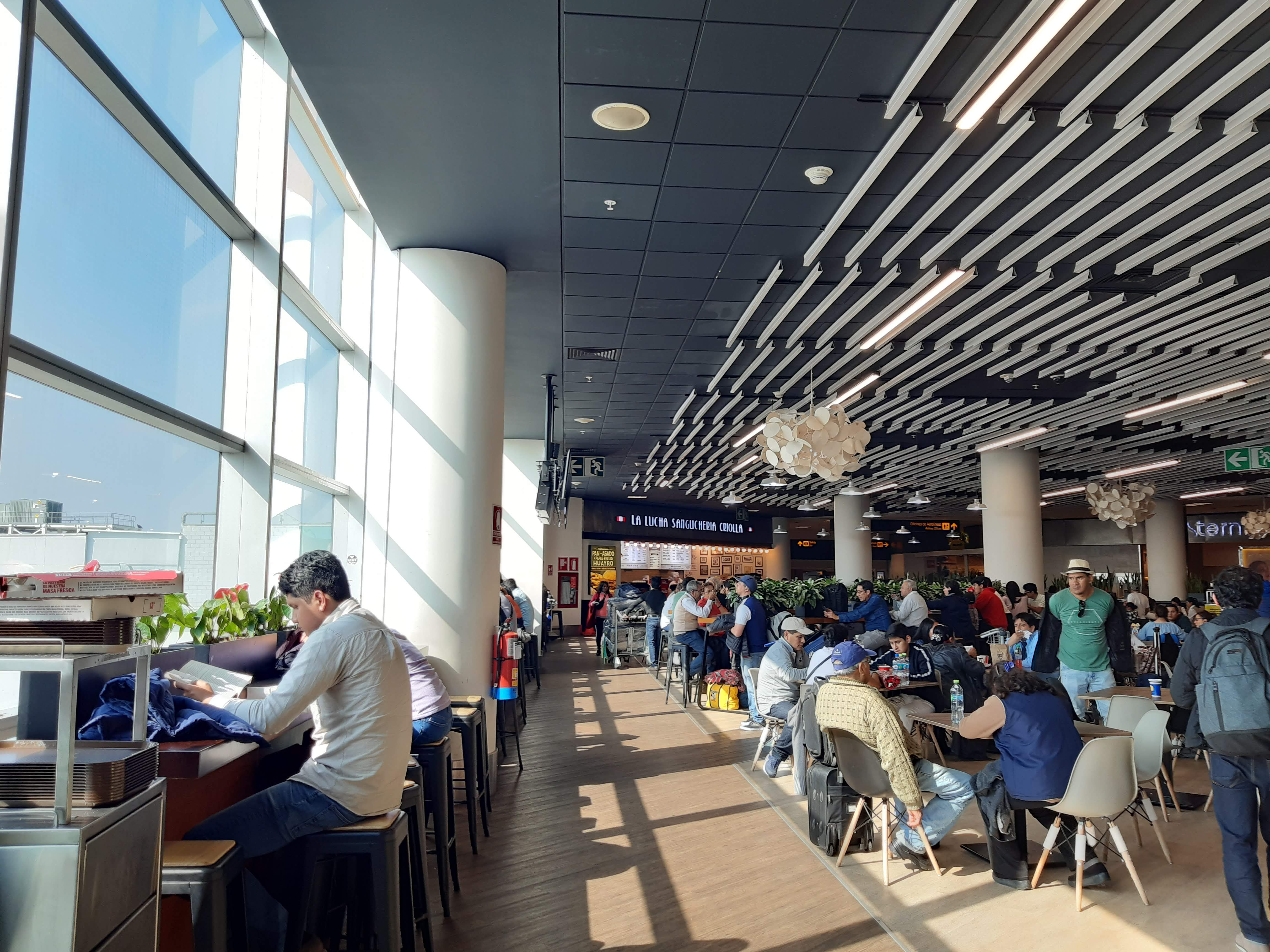 Improvement of the Peru Plaza Food Court – Look & Feel 