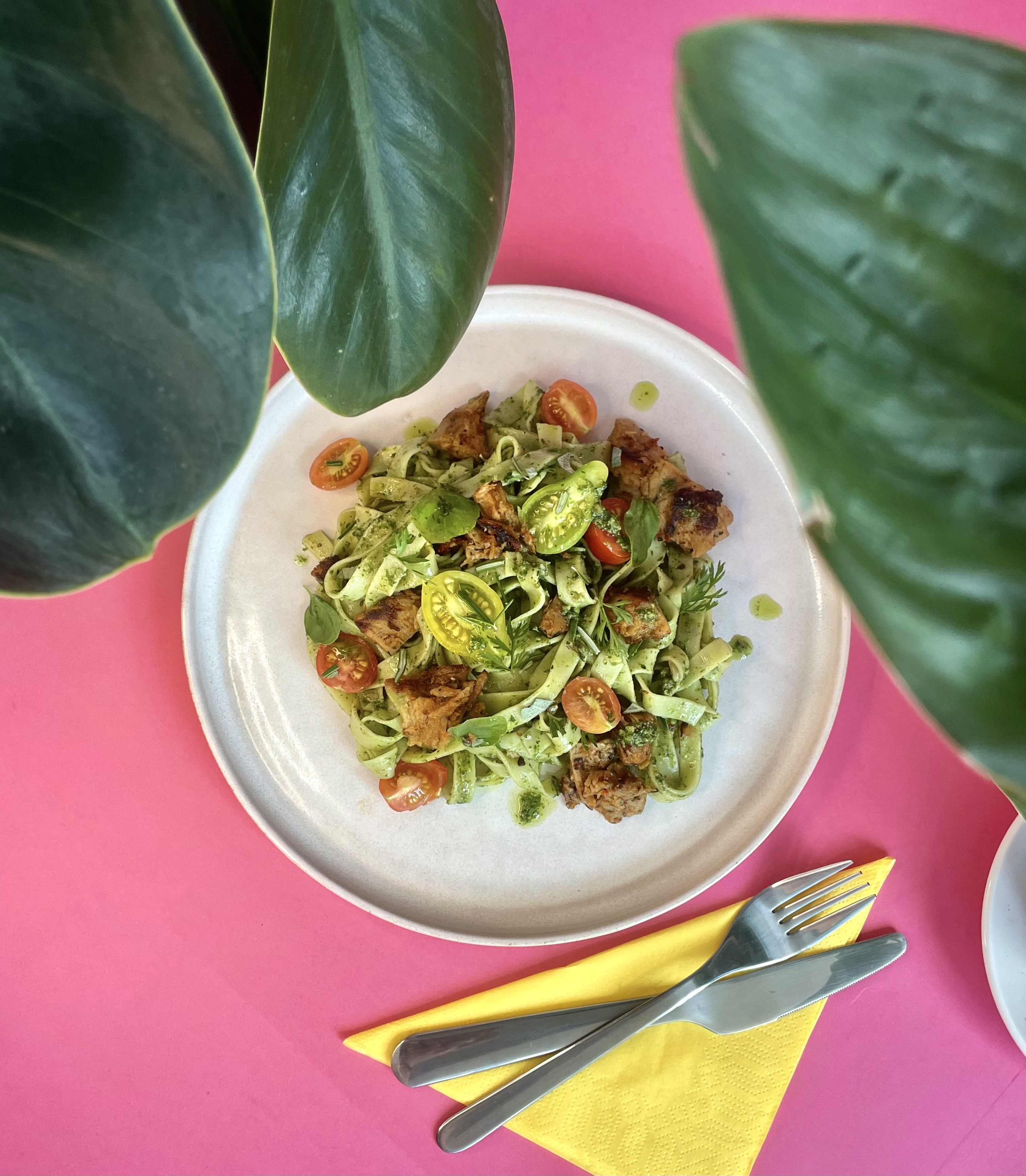 image of a main course assortment (for a chinese restaurant)