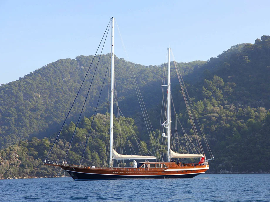 Queen of Datca deck, Bodrum yacht charter.