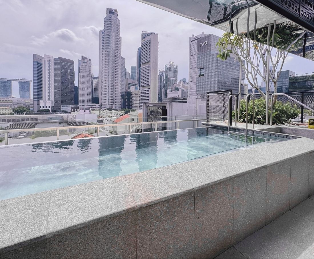 21 Carpenter hotel swimming pool