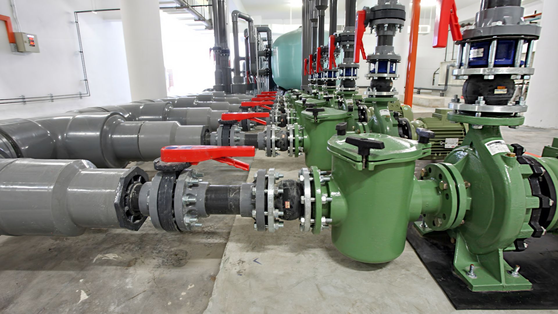 anglo-chinese-school-independent-swimming-pool-pump-room