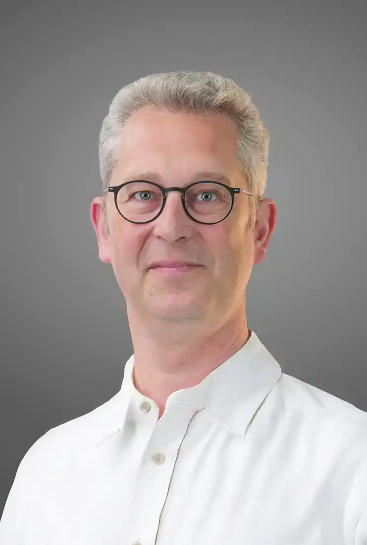 [team] image of team member (for an auto dealership)