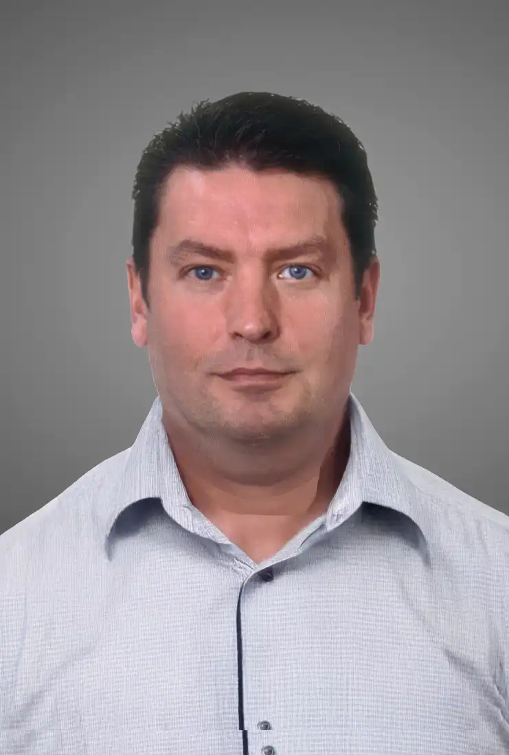 [team] image of team member (for an auto dealership)