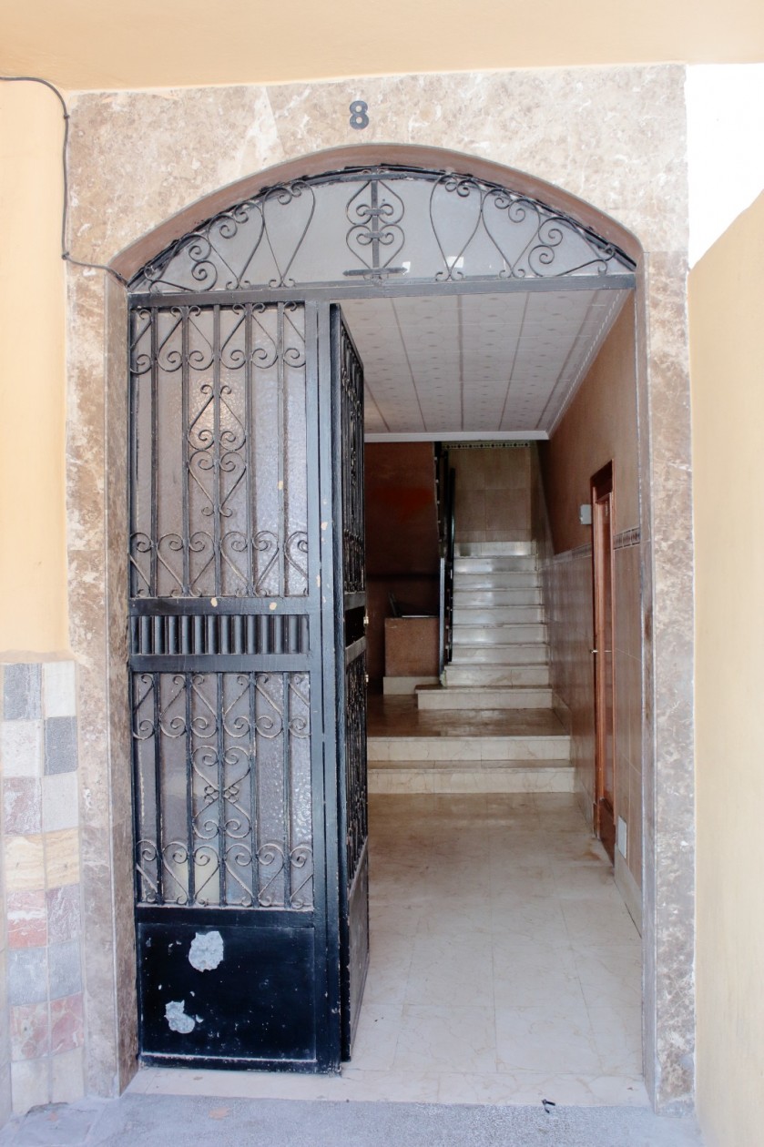 Fantastische Gelegenheit, ein großes Haus mit Pool und Bar in Palma zu besitzen