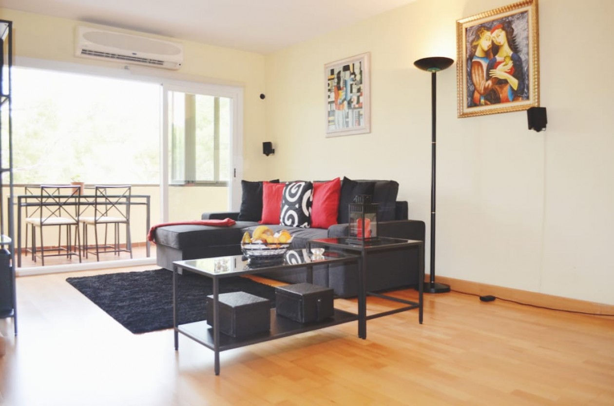 Schöne und gemütliche 1-SZimmer-Wohnung mit Parkplatz in El Terreno, Palma