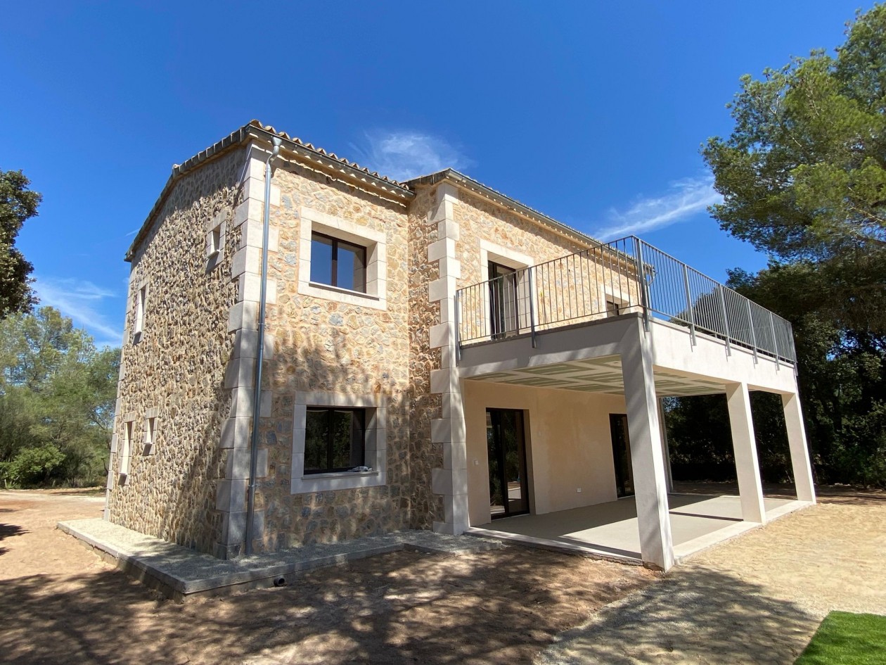 Haus mit 4 Schlafzimmern und Pool in Sencelles