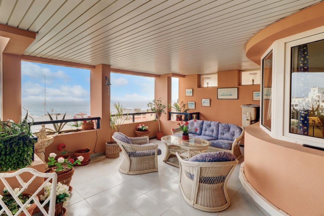 Tolle Gelegenheit, eine Wohnung mit Meerblick in Illetas zu kaufen