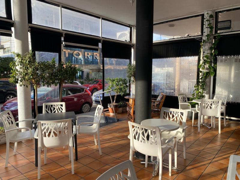 Etabliertes Café- &amp; Frühstücksrestaurant in Strandnähe von S’Arenal