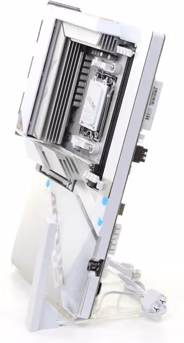 GIGABYTE B650E AORUS STEALTH ICE image 4