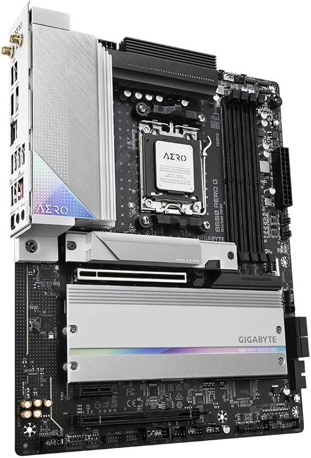 GIGABYTE B650 AERO G image 3