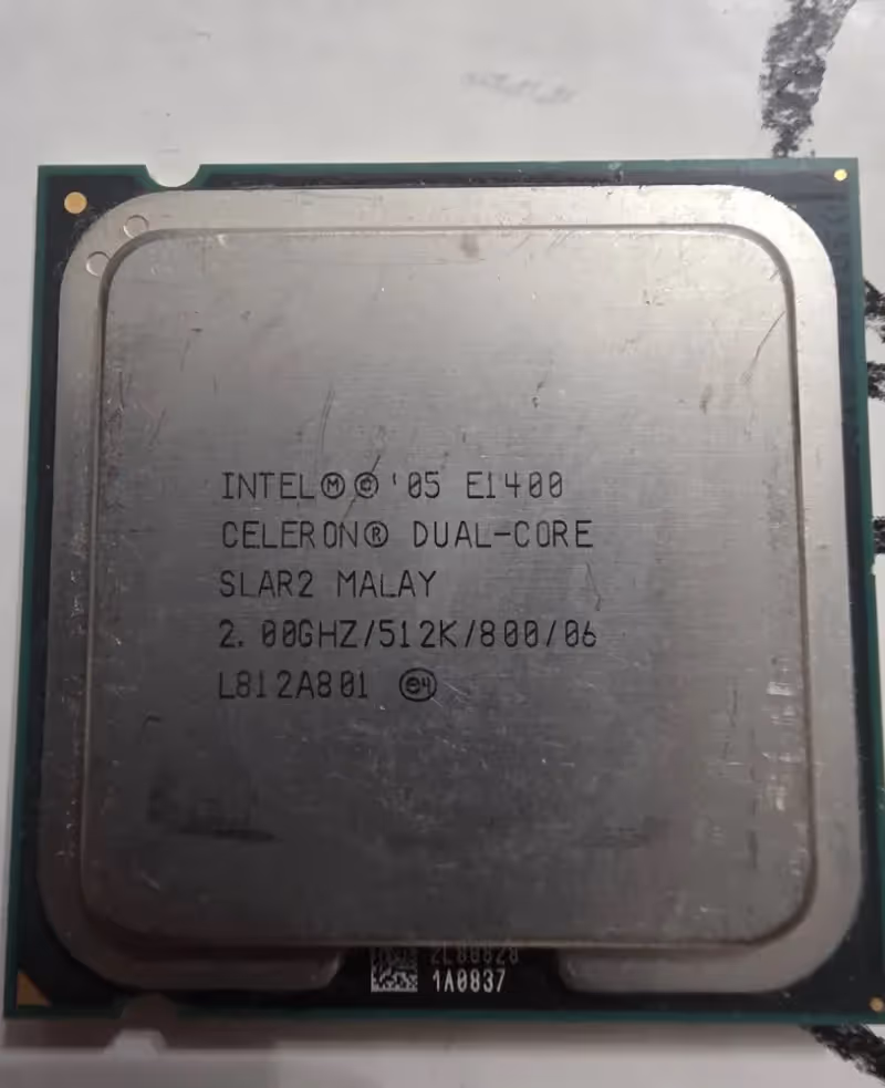 Processeur Intel Celeron D E1400 2.00GHz SLAR2 LGA775 0.512Mo - vue 2