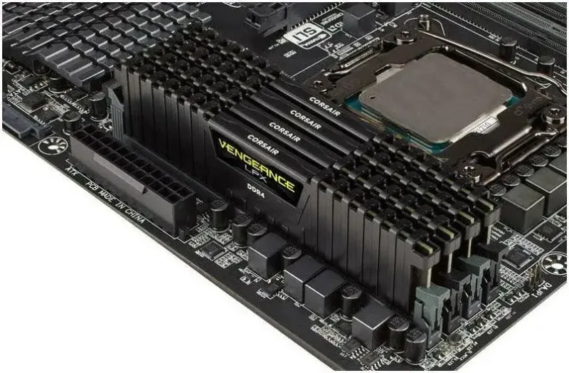 Corsair Vengeance LPX 8 Go DDR4 2400 MHz - vue 5