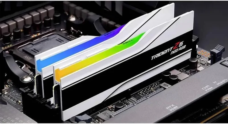 G.Skill Trident Z Neo 32 Go Kit 2x16Go DDR5 6000 MHz RGB - vue 5