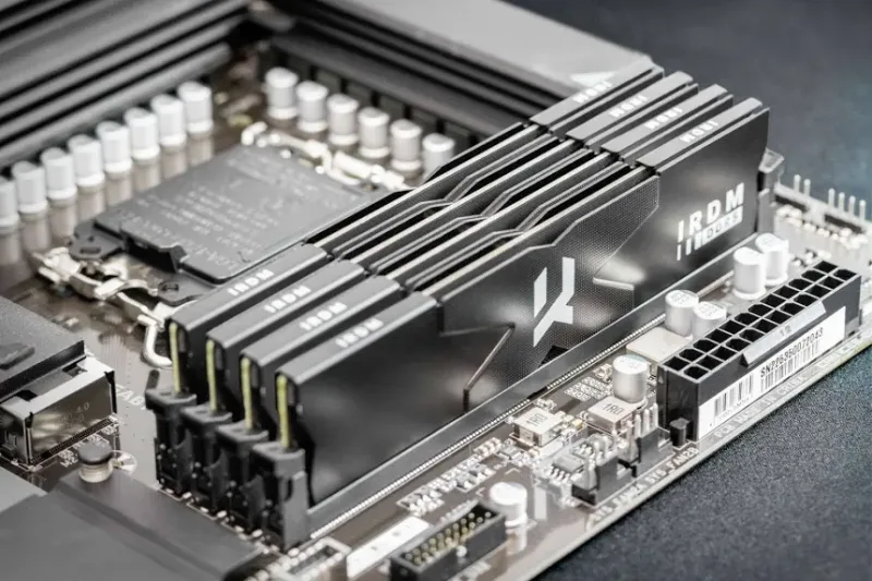 Goodram IRDM 32 Go Kit 2x16Go DDR5 6800 MHz - vue 4