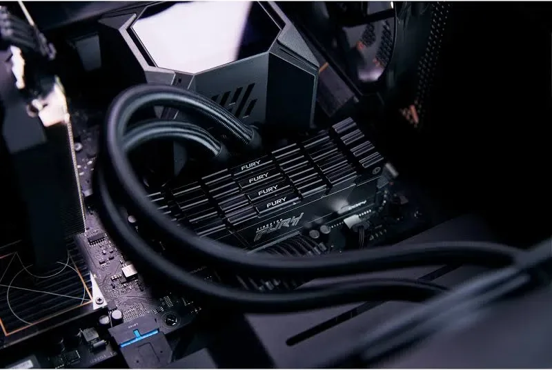 Kingston Fury Renegade 32 Go Kit 2x16Go DDR4 3600 MHz - vue 5