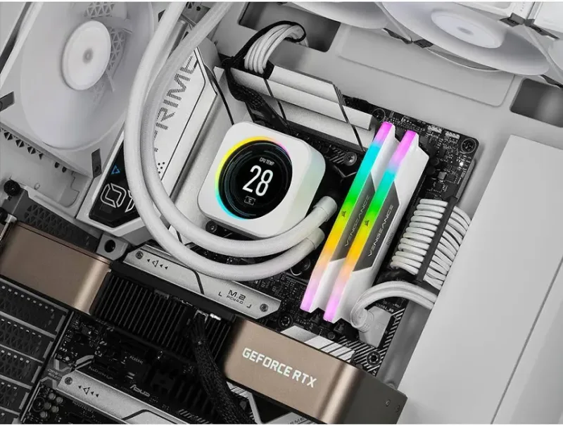 Corsair Vengeance RGB 32 Go Kit 2x16Go DDR5 6000 MHz - vue 3
