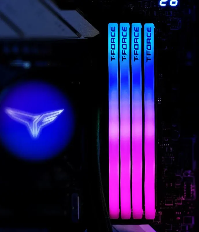 Team Group T-Force Delta RGB 32 Go Kit 2x16Go DDR5 7600 MHz - vue 5