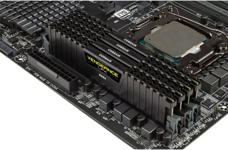 Corsair Vengeance LPX 32 Go Kit 4x8Go DDR4 3200 MHz - vue 4