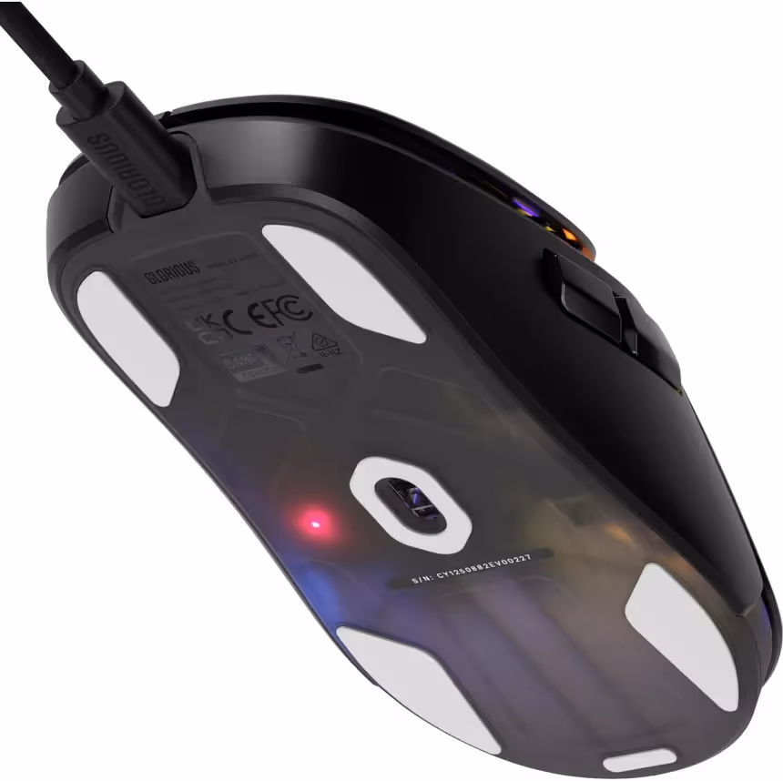 GLORIOUS Model O3 Wired Noir - vue 3