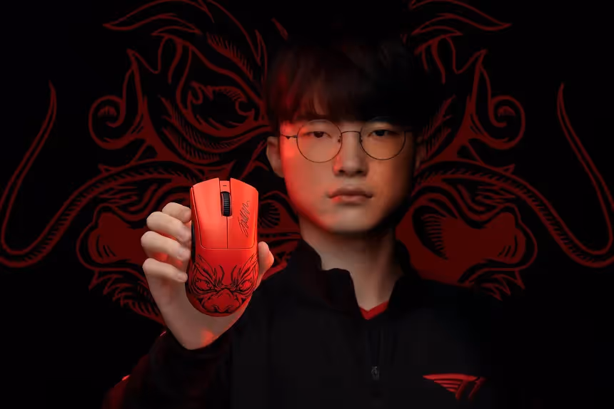 Razer DeathAdder V3 Pro Rouge - vue 2