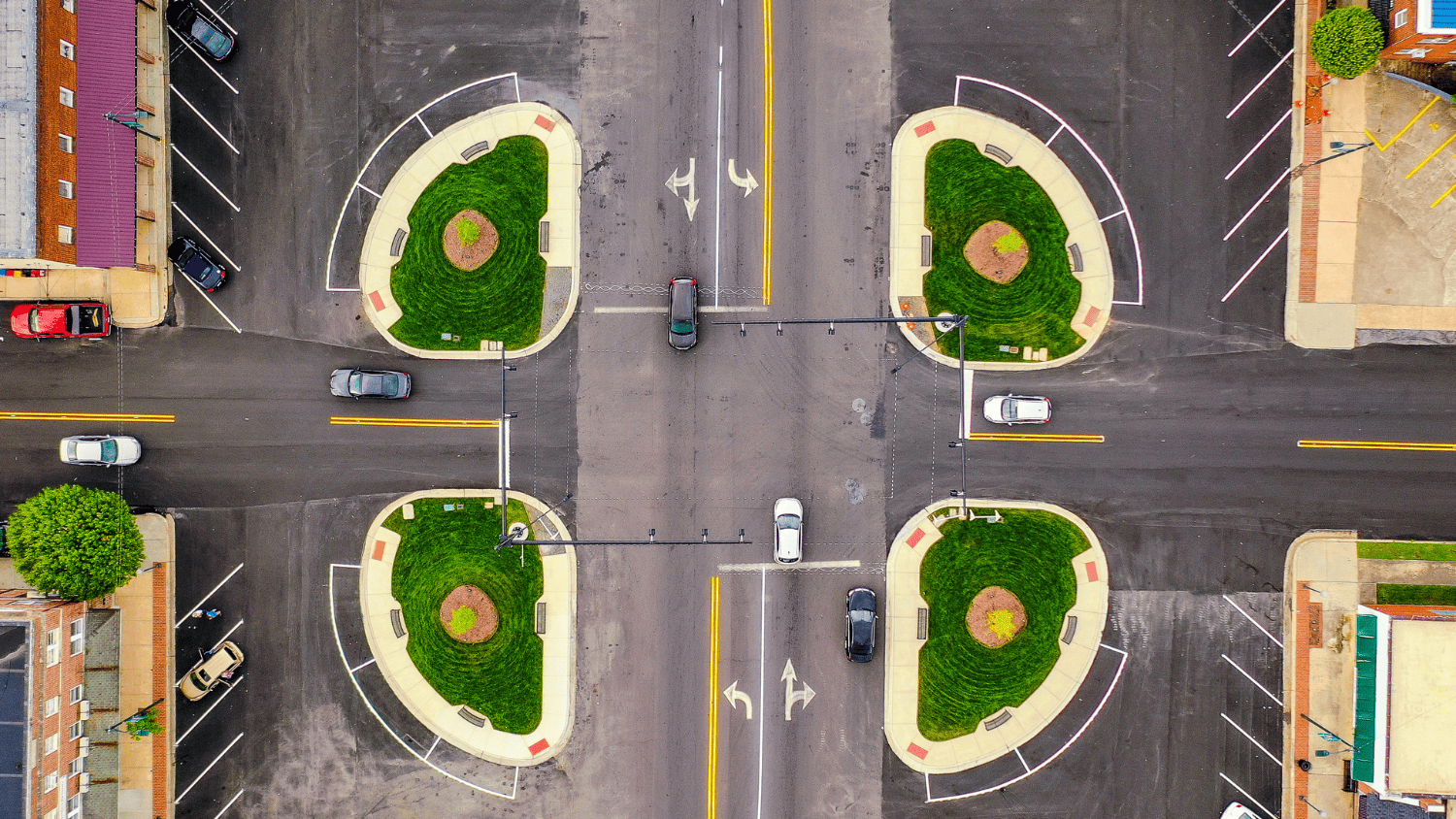 Minor Variance vs. Zoning Amendment: Which One Do You Need?