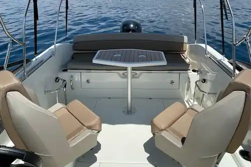 Cubierta Lancha Taró