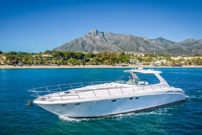 Lancha Sea Ray Sundancer 540 Coraje