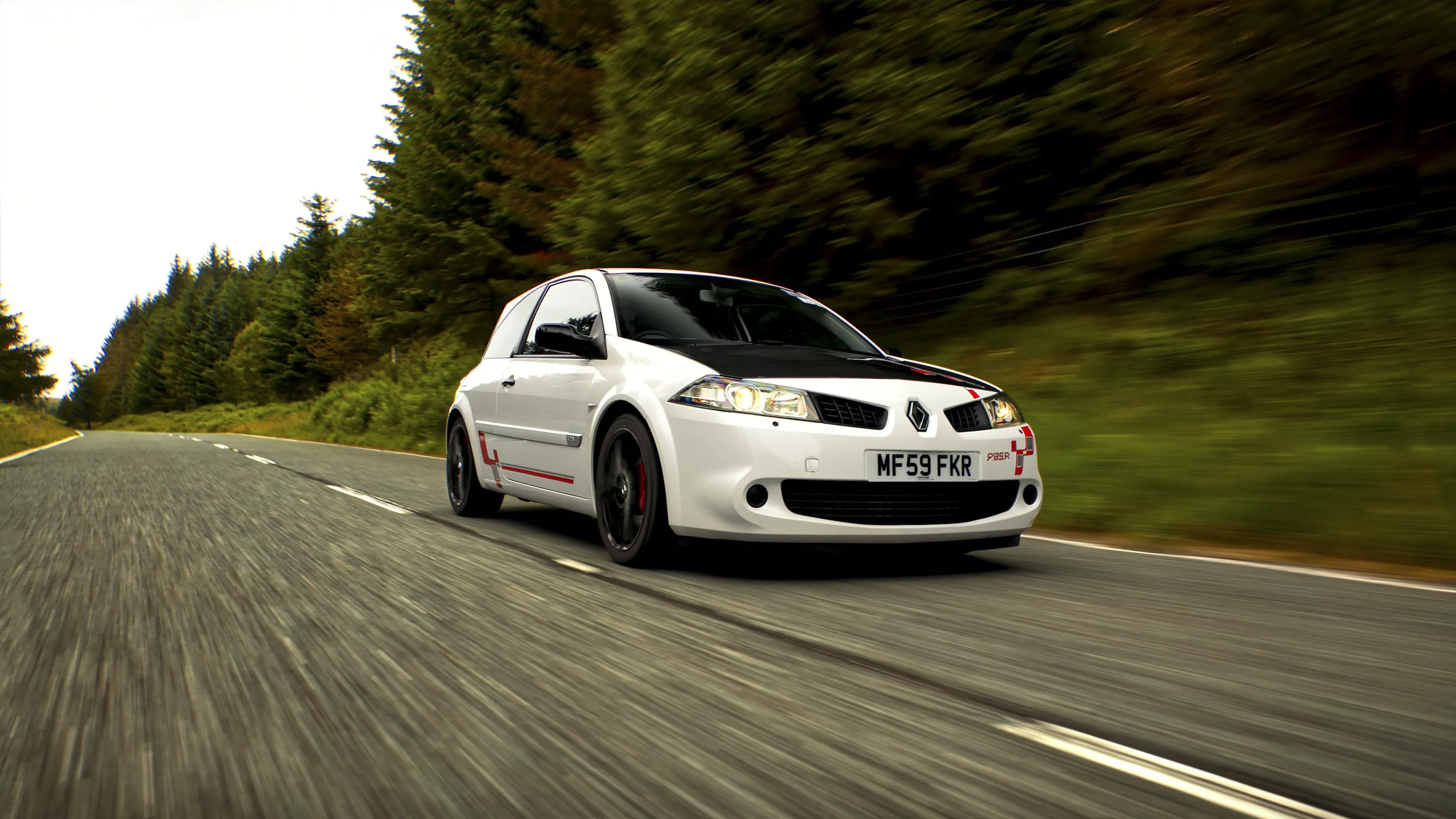 Renault Megane R26.R Review Rush Magazine - front three quarter tracking shot taken on the descent into the A57 Snake Pass, Derbyshire