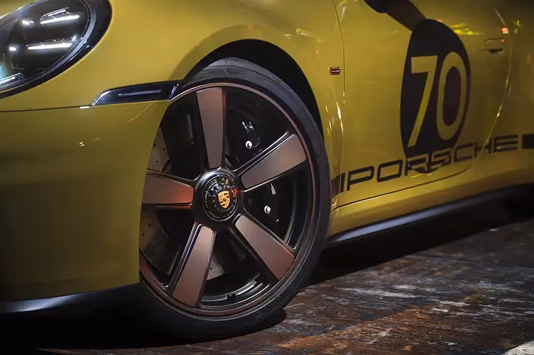 The 911 Spirit 70 is the latest addition to Porsche's Heritage Design Series, and is based on the hybrid 911 GTS Cabriolet