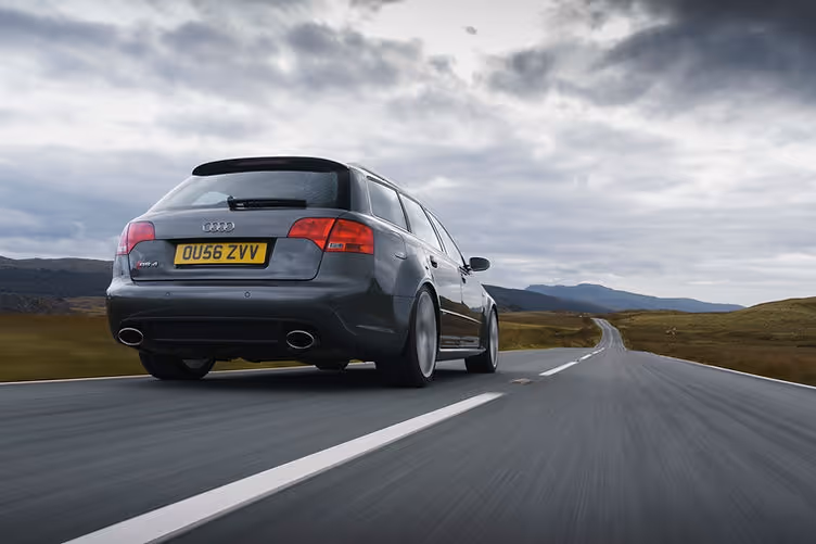 B7 Audi RS4 Avant Daytona Grey