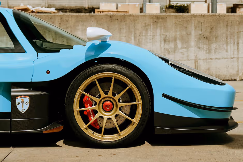 Scuderia Cameron Glickenhaus SCG007S Road Car - wheels