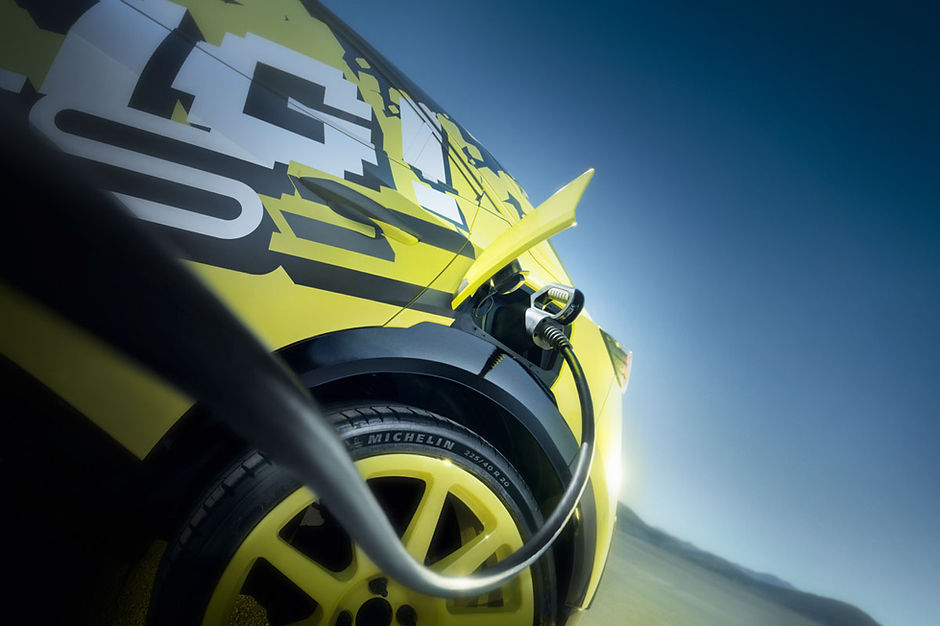 Vauxhall Opel Mokka GSE Rally - charging