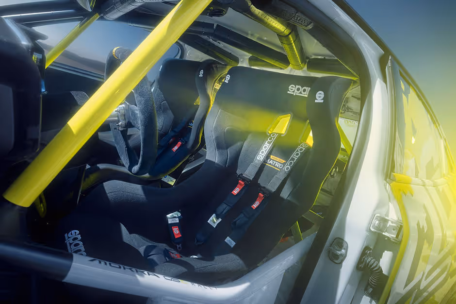 Vauxhall Opel Mokka GSE Rally - interior