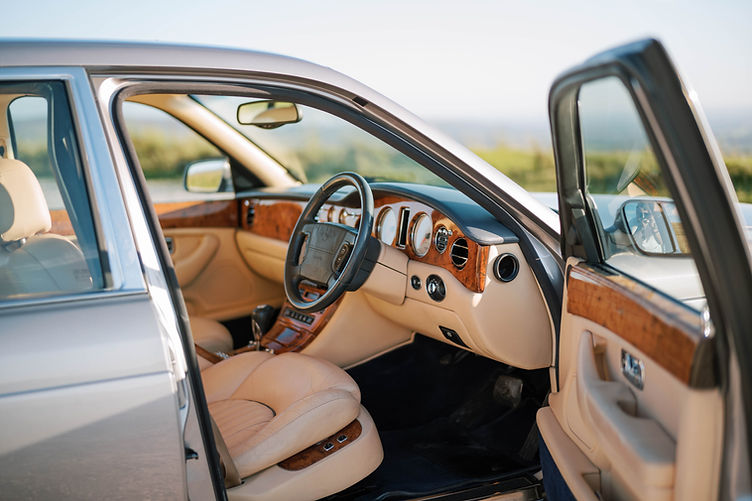 bentley arnage red label interior