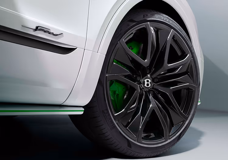 2025 Bentley Bentayga Speed V8 wheel