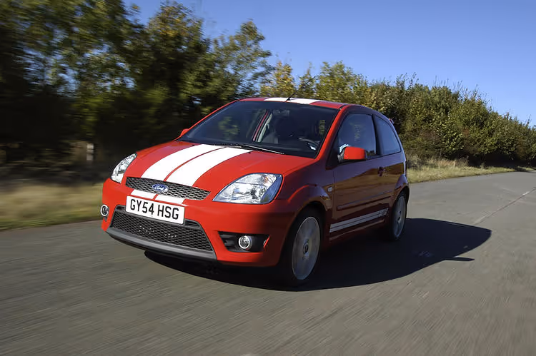 2004 Ford Fiesta ST in red