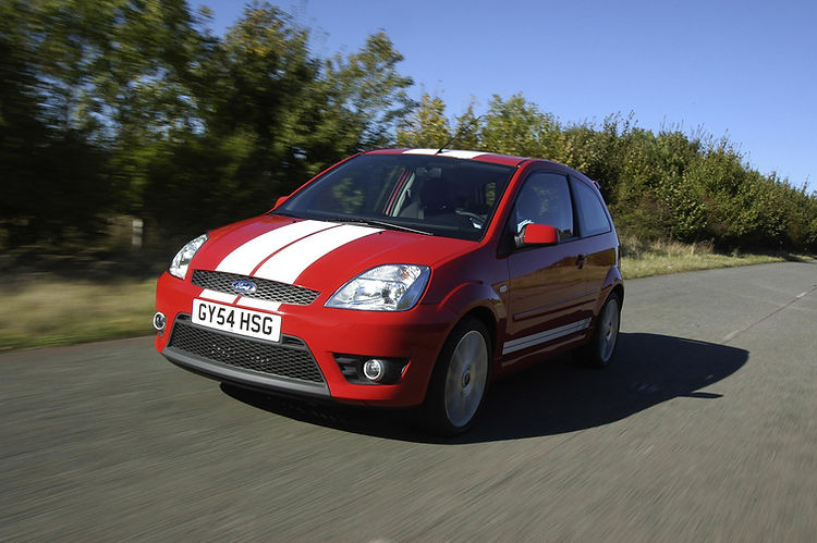 2004 Ford Fiesta ST in red