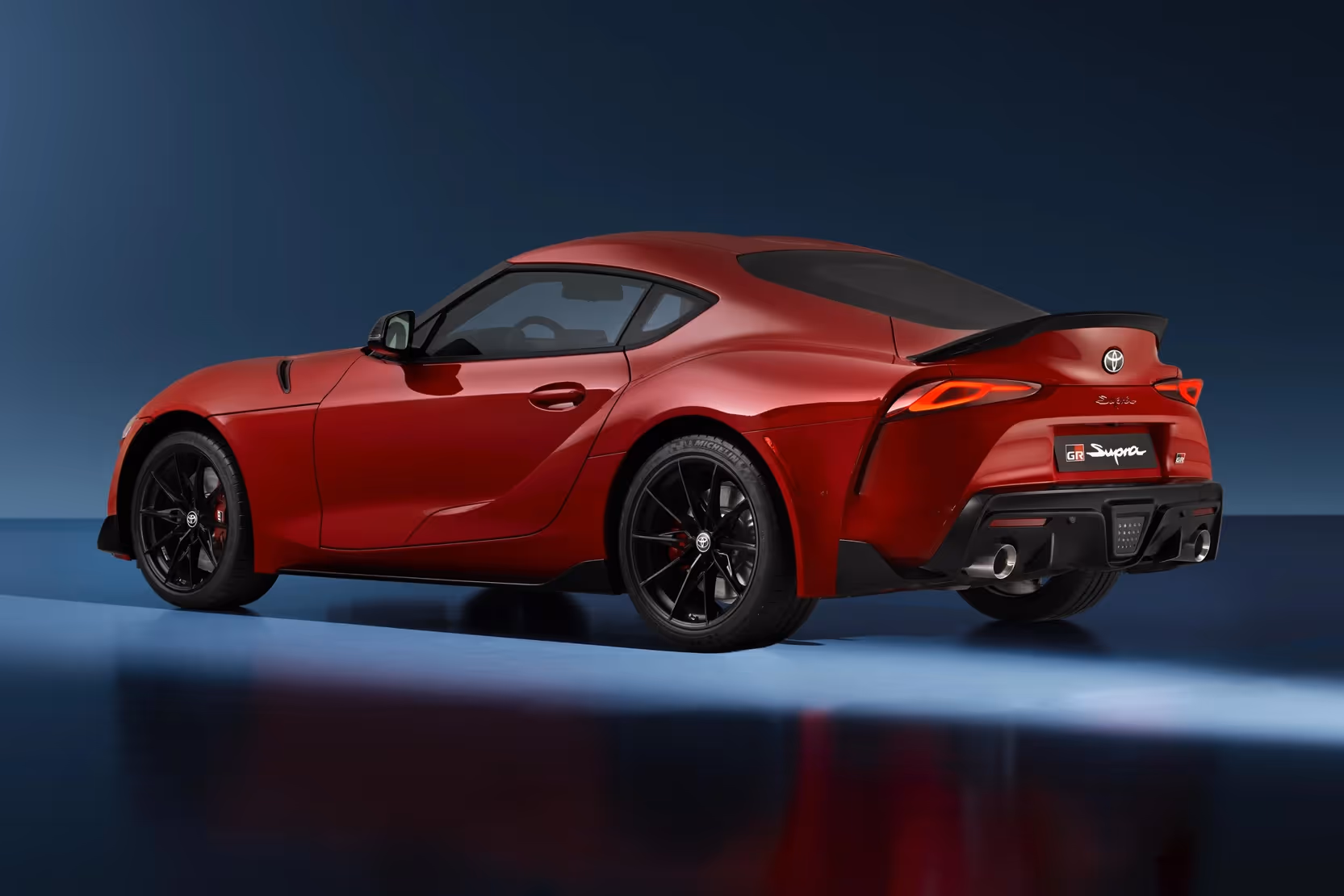 Clickable link to open article vehicle gallery