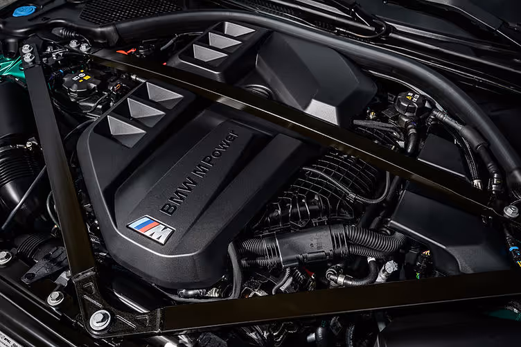 New 2025 G82 BMW M4 CS