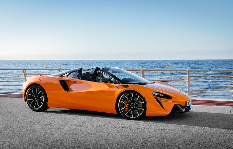 McLaren Artura Spider