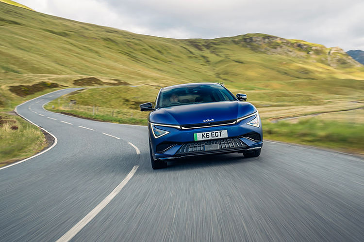 Kia EV6 GT Facelift - driving
